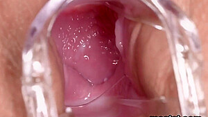 Feisty Czech Teenie Spreads Her Pink To The B With Honey Pot