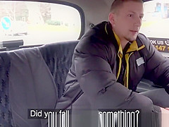 Female taxi driver fucks in secret place