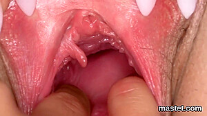 Flirty Czech Nympho Spreads Her Narrow Fuckbox To The E