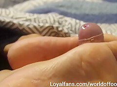 Footjob Sideways - Mavelis
