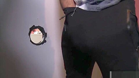 Gay BBC through Glory Hole - Chandler Scott, Ray Diesel
