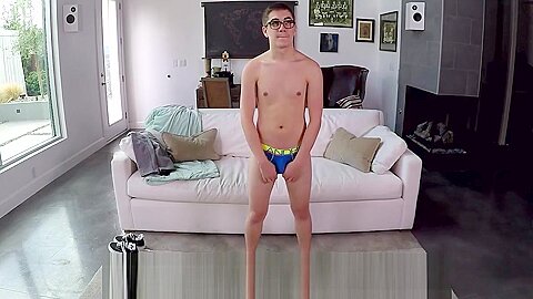 GayCastings First porn casting fuck with Eli Lincoln