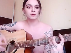 Girl With Saggy Tits And Big Areolas Plays Zombie
