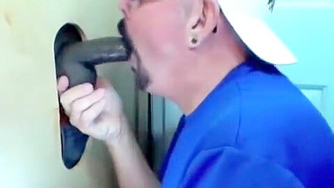 Gloryhole Lunch Time Feeding By 2 Guys