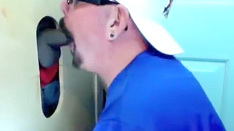Gloryhole Lunch Time Feeding By 2 Guys