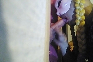 Gloryhole d une salope