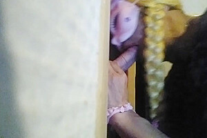 Gloryhole d une salope