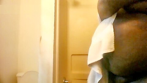 HOT AND NAKED IN THE SHOWER RAPPING