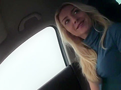Hitchhiker teen 18+ fucks huge dick in car