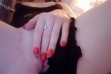 Horny Redhead Girlfriend In Cute Pjs Spread Pussy To Play Before Bedtime - Of Model Babyminxb97