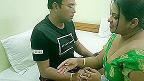 Hot Kamwali Cheating With Boss! Plz Dont Tell