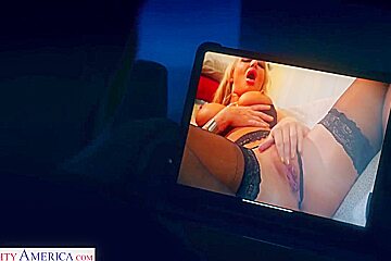 Hot Lady Is A Hot Step mom That Will Fuck You For M With Lady London And London River