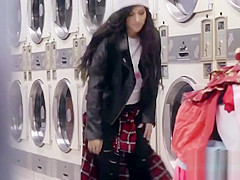 Hot Latina sucks and fucks in laundromat