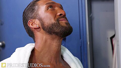 Hot Stepcousins Jocks Fucking Hard In The Locker Room