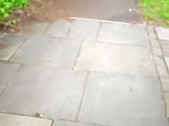 Hot teen 18+ sucks outdoor for fast cash