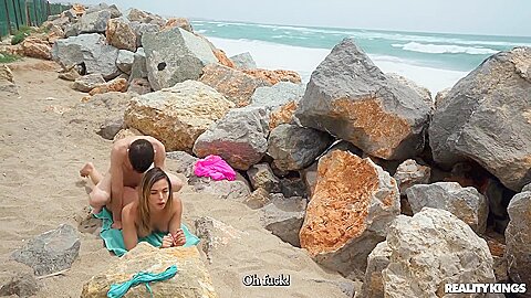 Hottest Adult Clip Outdoor Newest