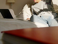 Il Fait Decouvrir Le Porno A Meilleure Amie De Sa Soeur - Rp Francais - Sexe2gether
