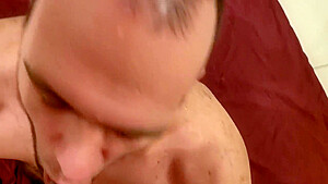 Il Pisse Dans Ma Bouche Par Surprise 4 Min