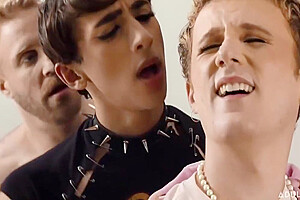 In The Hottest Femboy Threesome - Femboyish - Benny Fox, Mateo Tomas And Foxy Alex