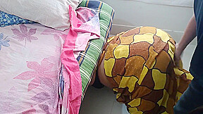 Indian Aunty Gets Stuck While Sweeping Under The Bed When Neighbor Fucks Her And Cum Out