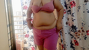 Indian Naughty Step Mom Caughty Naked In Bedroom 2