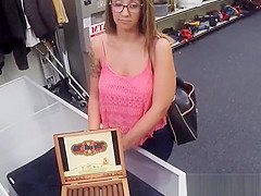 Inked pawn amateur sucks and rides cock