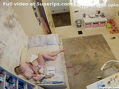 Ipcam British Step mom Masturbates In Her Step daughters Room