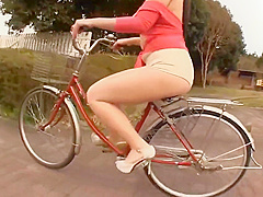 JAV - Big tits girl,round ass Chitose Yura broken car, try young people crossing the road and the end