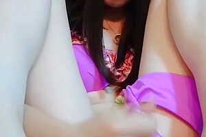 Japanese Shemale Masturbation With Bikini / 女装娘のヒキニてローションオtニー