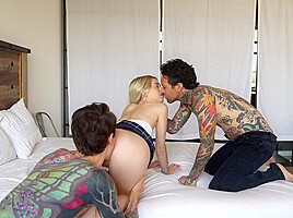 Jill Kassidy Threesome With Small Hands And Owen