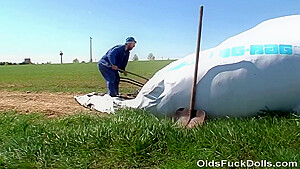 Kate Black And Pavel Terrier - 20yo Girl Fucked By Old Pervert Outside