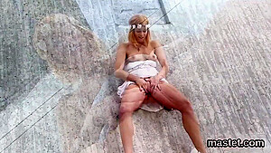 Kinky Czech Teenie Spreads Her Narrow Cunt To The Extre