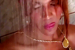 Lady-boy Huge Cock - Episode #09