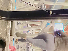 Latina gym candid ass