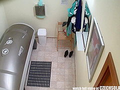 Live Masturbation In Solarium