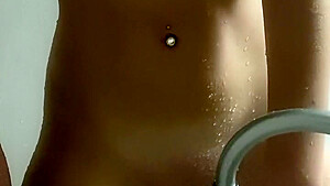 Look How I Tease My Clit Until