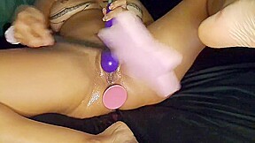 Love To Play With My Sluttie Ass And Fist Until I Squirt