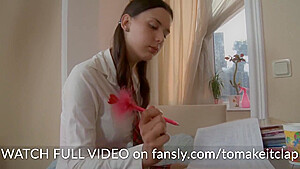 Make It Clap - Brunette Stepsister Love Anal After Studying
