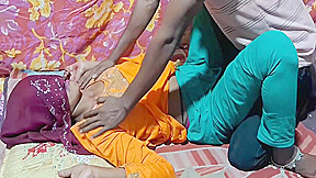Malik Ne Naukrani Ko Akele Kamre Mein Chut Chud