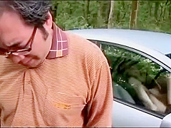 Man Arranges for Car Cuckold