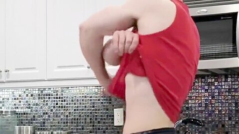 Massage blond muscle