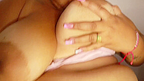 Masturbating For Her Lover With A Vibrator, Big Squirt And Moaning Very Rich