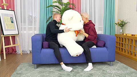 Max Gen - Daniel Star - BoyFun