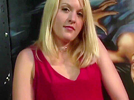 Mega Hot Russian Babes Sasha And Misha Have Amazing Threesome With Face Sitting