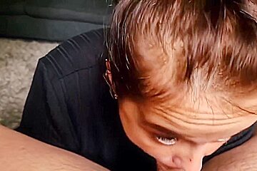 Morning Sloppy Blowjob Pov Swallow