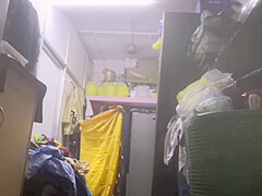 Muslim aunty saree changing video
