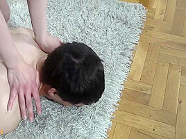 Natural Nails Scratching Back Very Hard