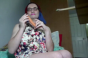 Old ladyboy Sveta Lu-sin  2024ab