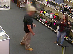 Pawnshop amateur doggystyled out the back