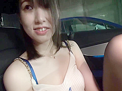 Picking Up Chicks! - Strangers No More These Girls Get Very Familiar Around The Bed  60 Minute Special